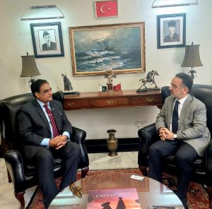 Vice Admiral Ahmed Saeed HI(M), called on  Ambassador of Turkiye H E Irfan Neziroglu